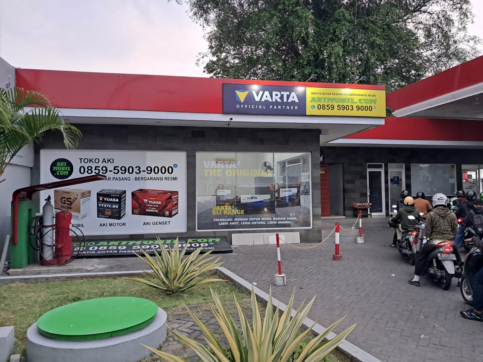 You are currently viewing Toko Aki Mobil Terdekat di Kebayoran Lama